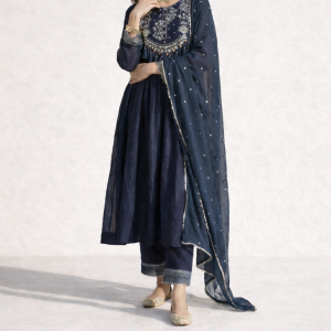 three piece with decent simple look