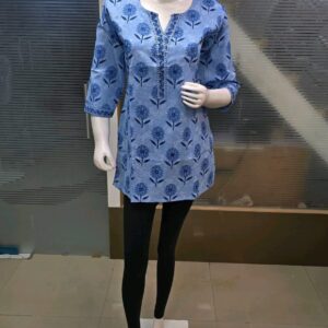 Short Top light blue