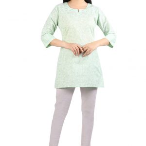 short top light print with full embroidery